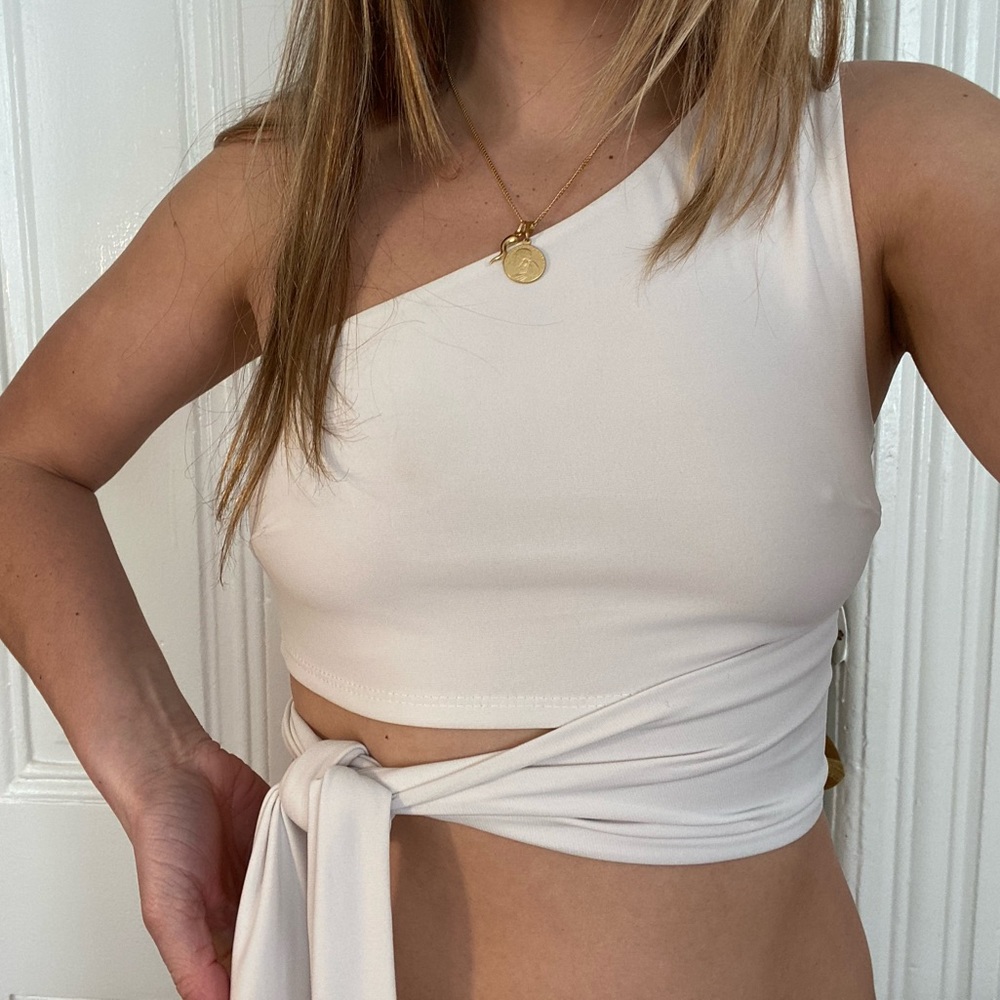 White crop top, cut out tie on the side